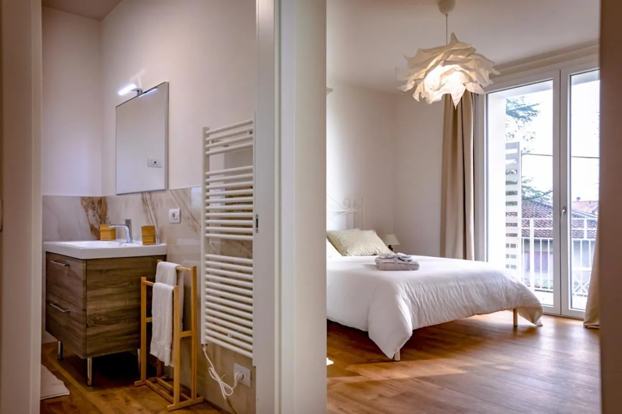 B&B Quattro Stagioni Charme And Wellness Besnate Italy